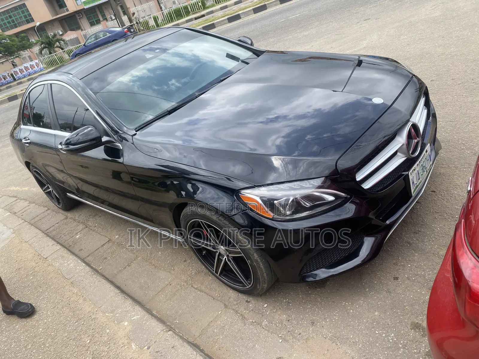 Mercedes-Benz C300 2016 Black