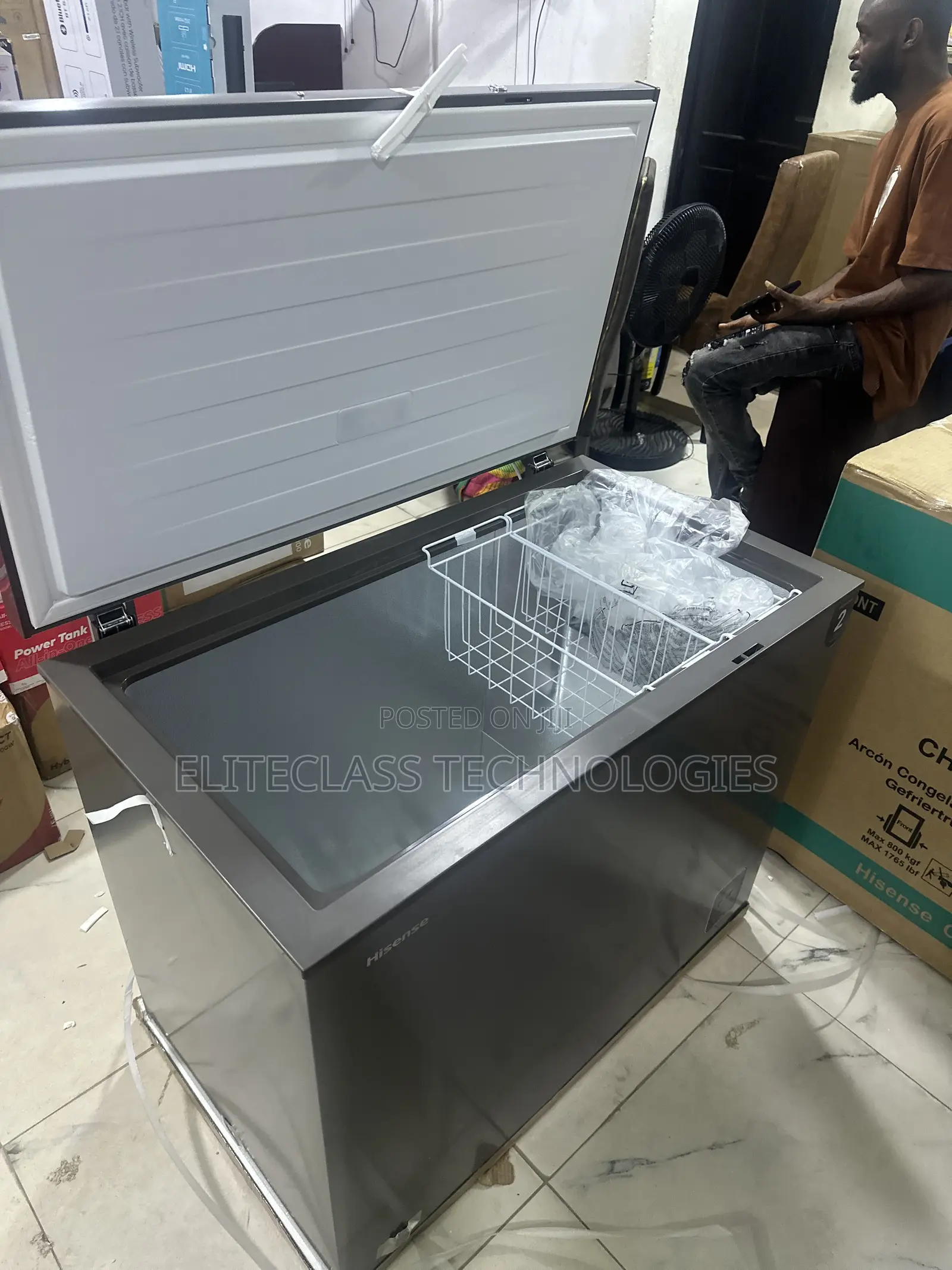 Hisense 250L Inverter Deep Chest Freezer