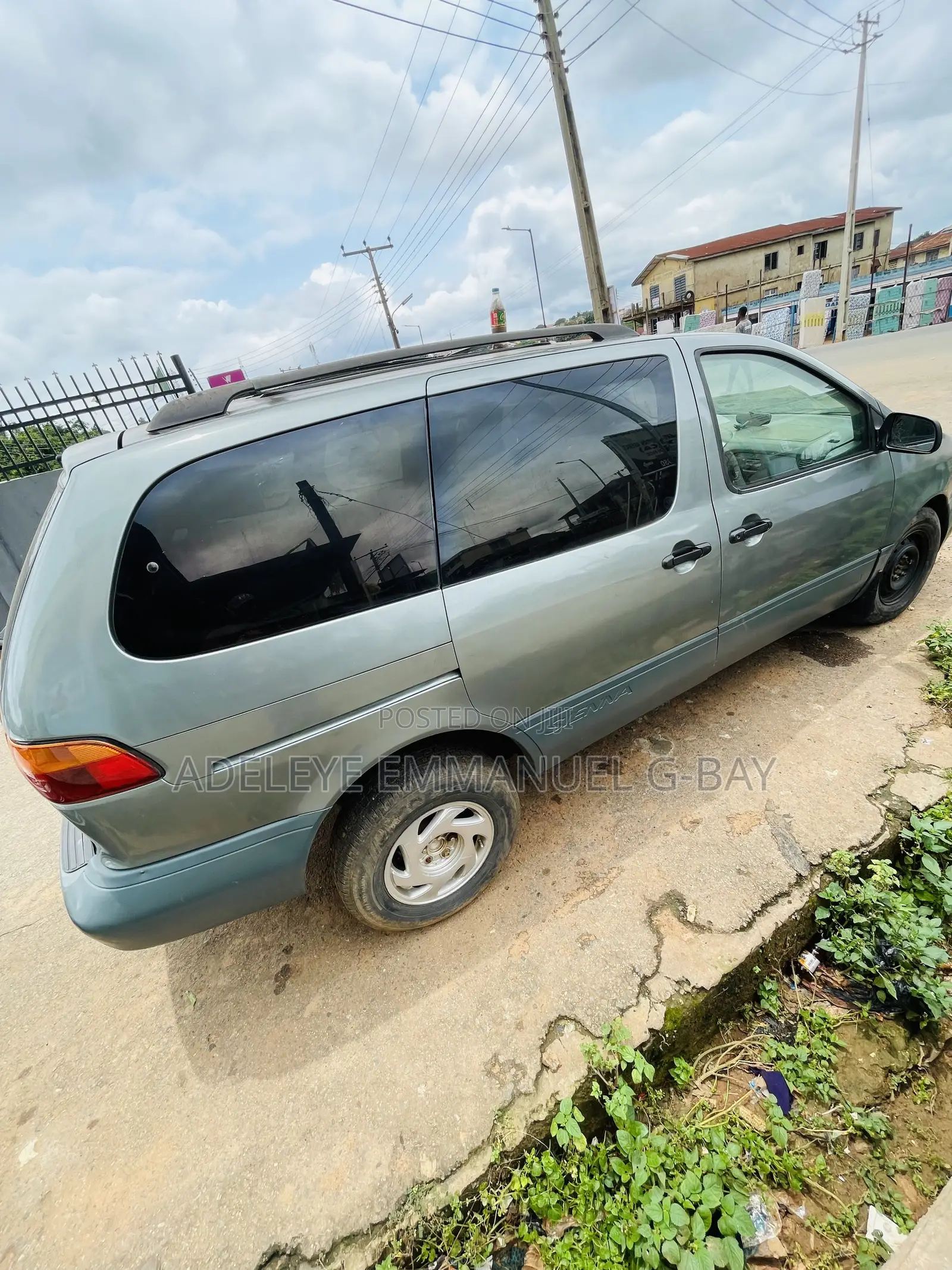 Toyota Sienna 2002 Green