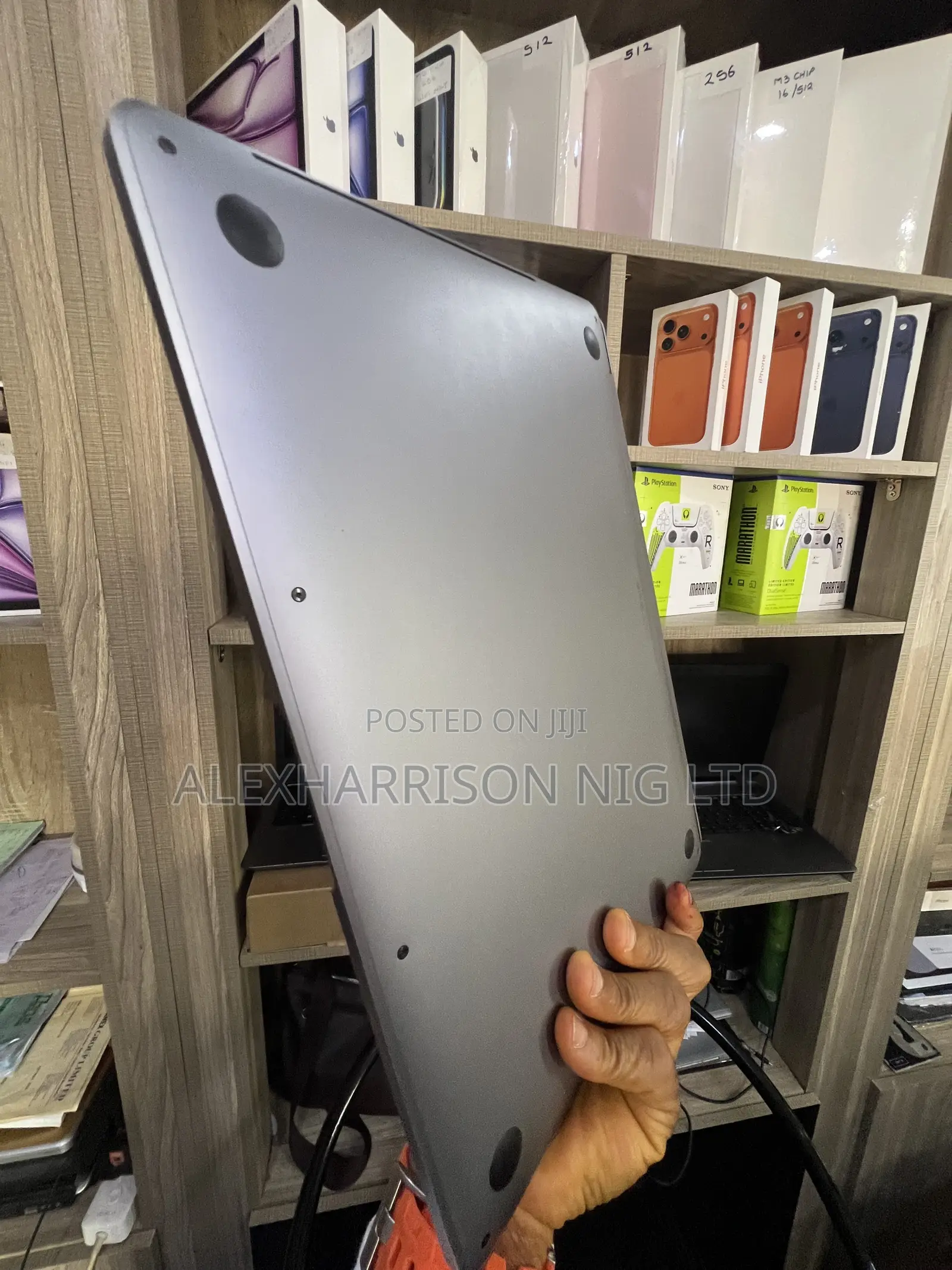 Laptop Apple MacBook Pro 2018 8GB Intel Core i5 SSD 256GB