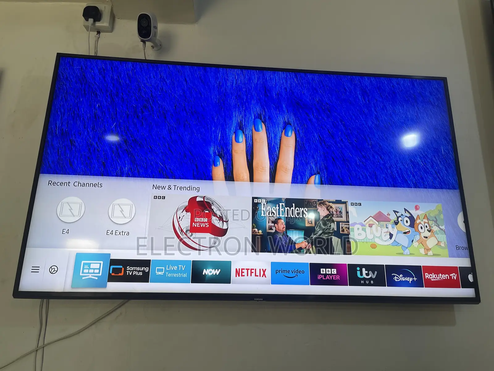 Made in Europe Premium 65inch Samsung Uhd HDR Smart TV