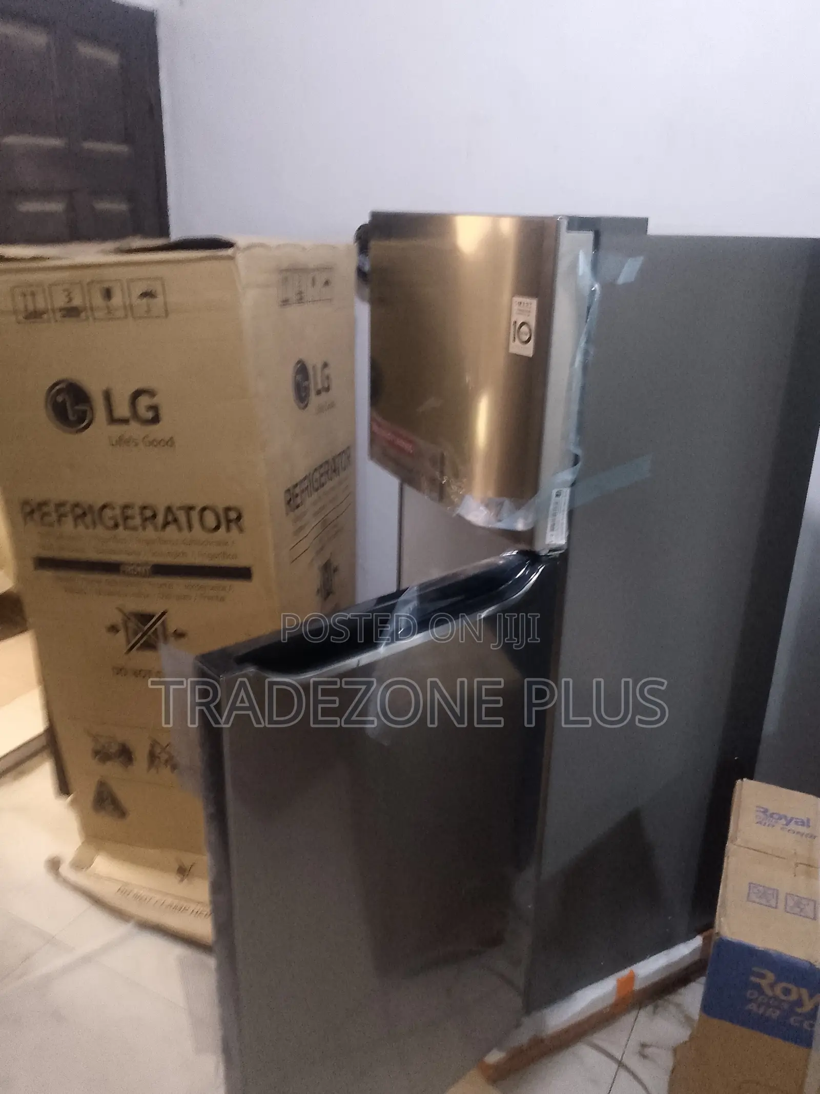 LG 260 Litres Double Door Inverter Fridge – Sleek Design