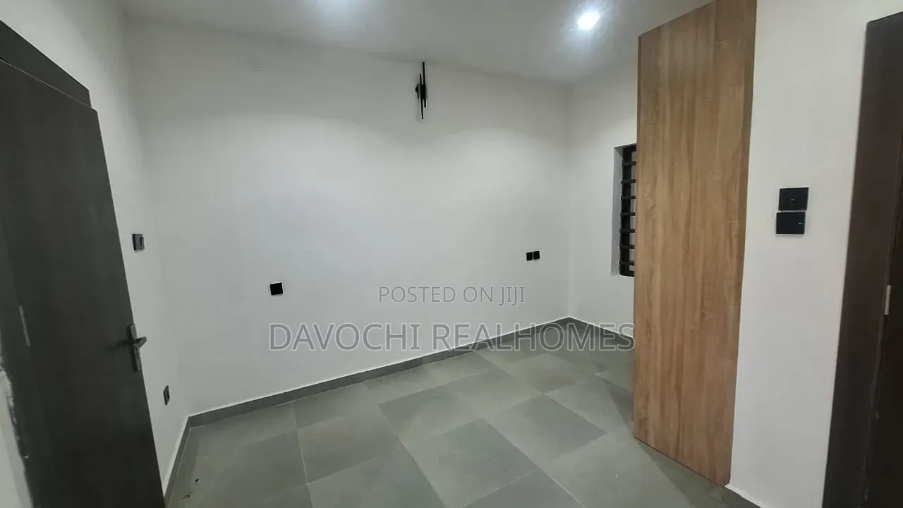 3bdrm Duplex in Thomas Estate for rent