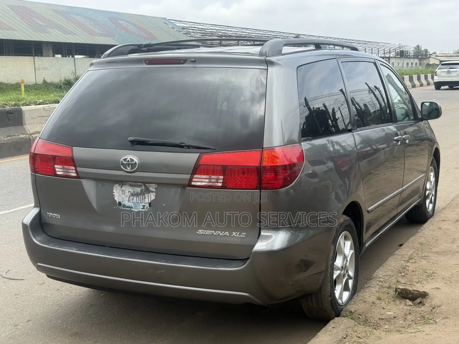 Toyota Sienna XLE 2005 Gray