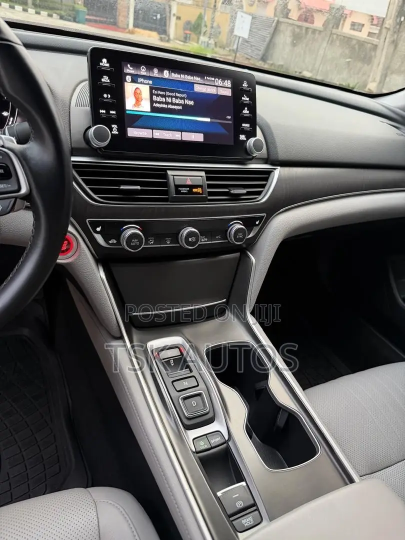 Honda Accord EX-L 2.0T 2018 Silver