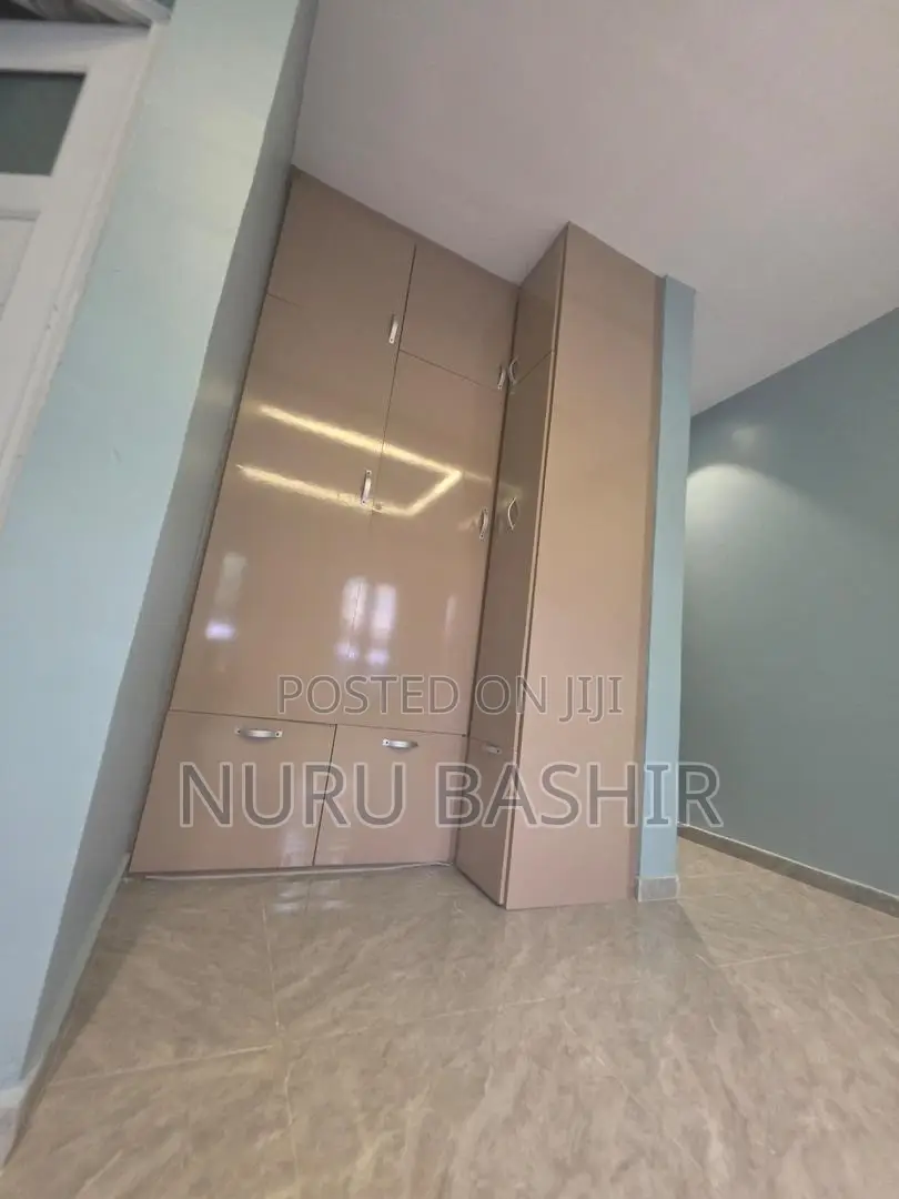 Furnished 3bdrm Bungalow in Elebu, Akala Express for sale