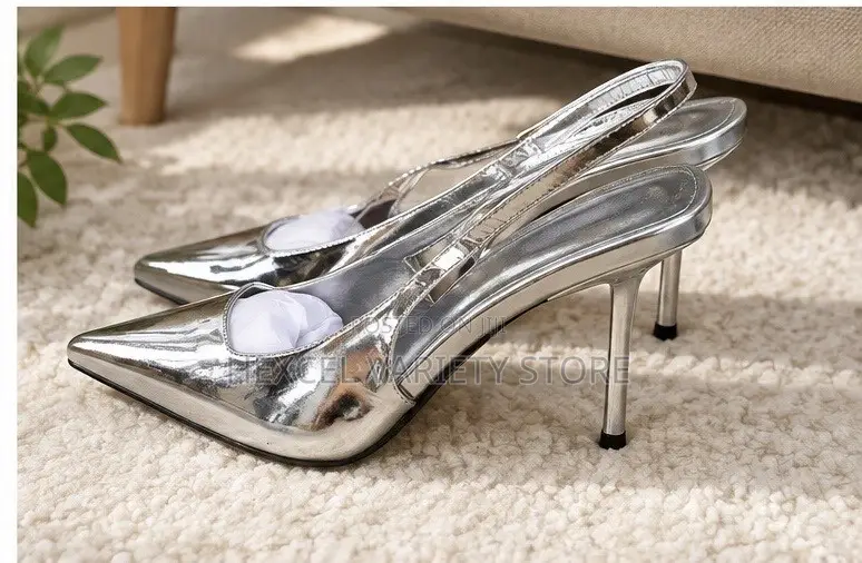 Elegant Ladies Pointed-Toe Slingback Heels