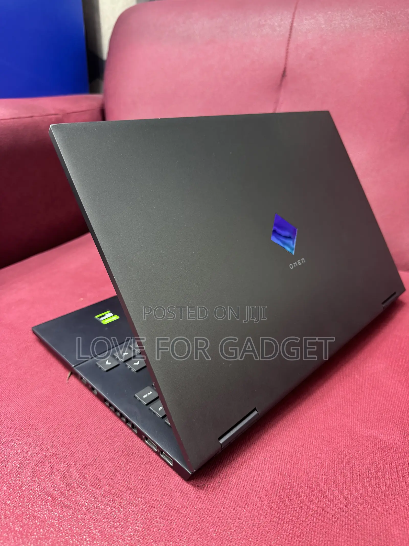 Laptop HP Omen 15t 16GB AMD Ryzen 7 SSD 512GB