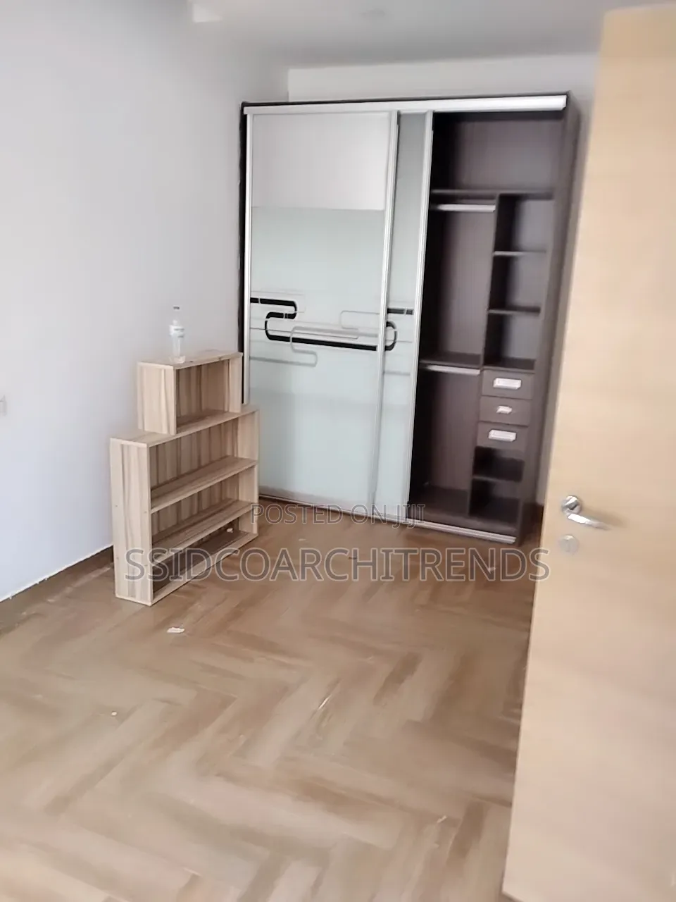 4bdrm Duplex in Call To Access, Ologolo for rent