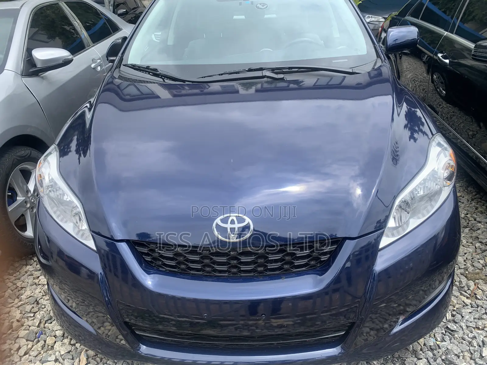 Toyota Matrix S Hatchback FWD (2.4L 4cyl 5A) 2010 Blue