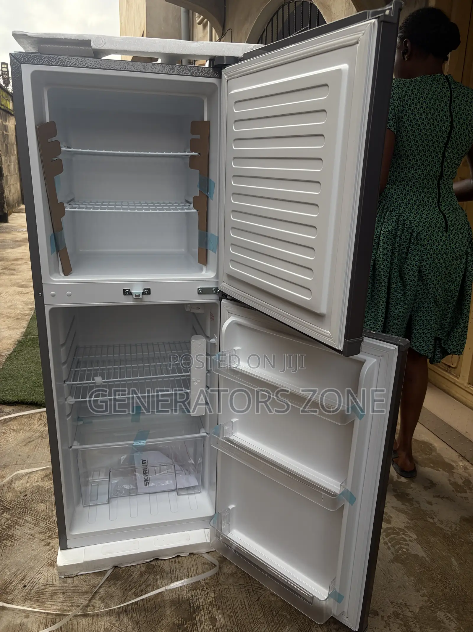 Skyrun 195L Double Door Fridge With Large Storage