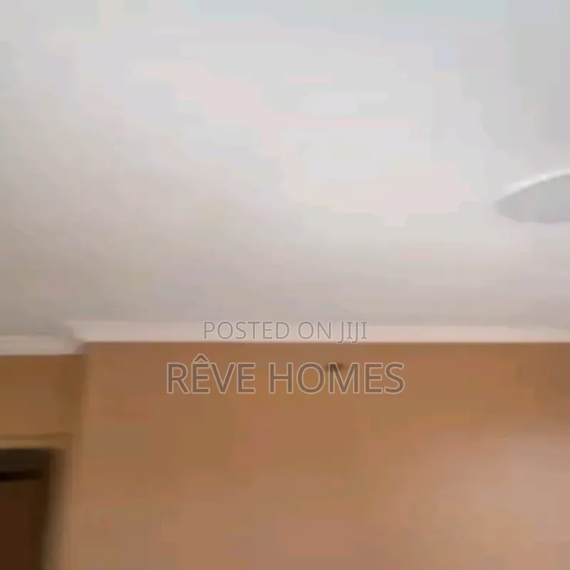 Mini Flat in Alagomeji for rent