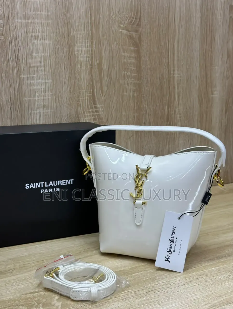Glossy Saint Laurent Luxury Women's Handbags Best Quality Well Branded
