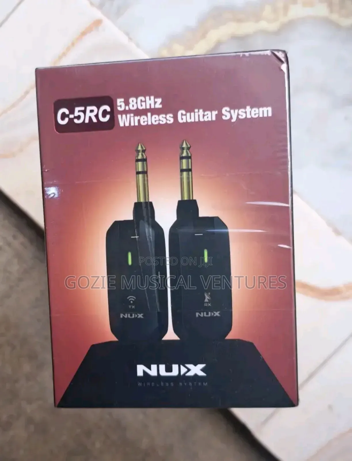 NUX C-5rc 5.8GHZ Guitar Wireless Transmitter System for Lead and Bass.