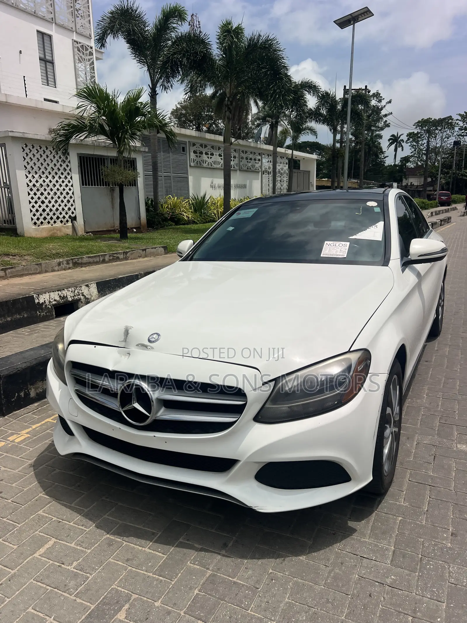 Mercedes-Benz C300 Luxury 4Matic Sedan AWD (2.0L 4cyl 7A) 2016 White