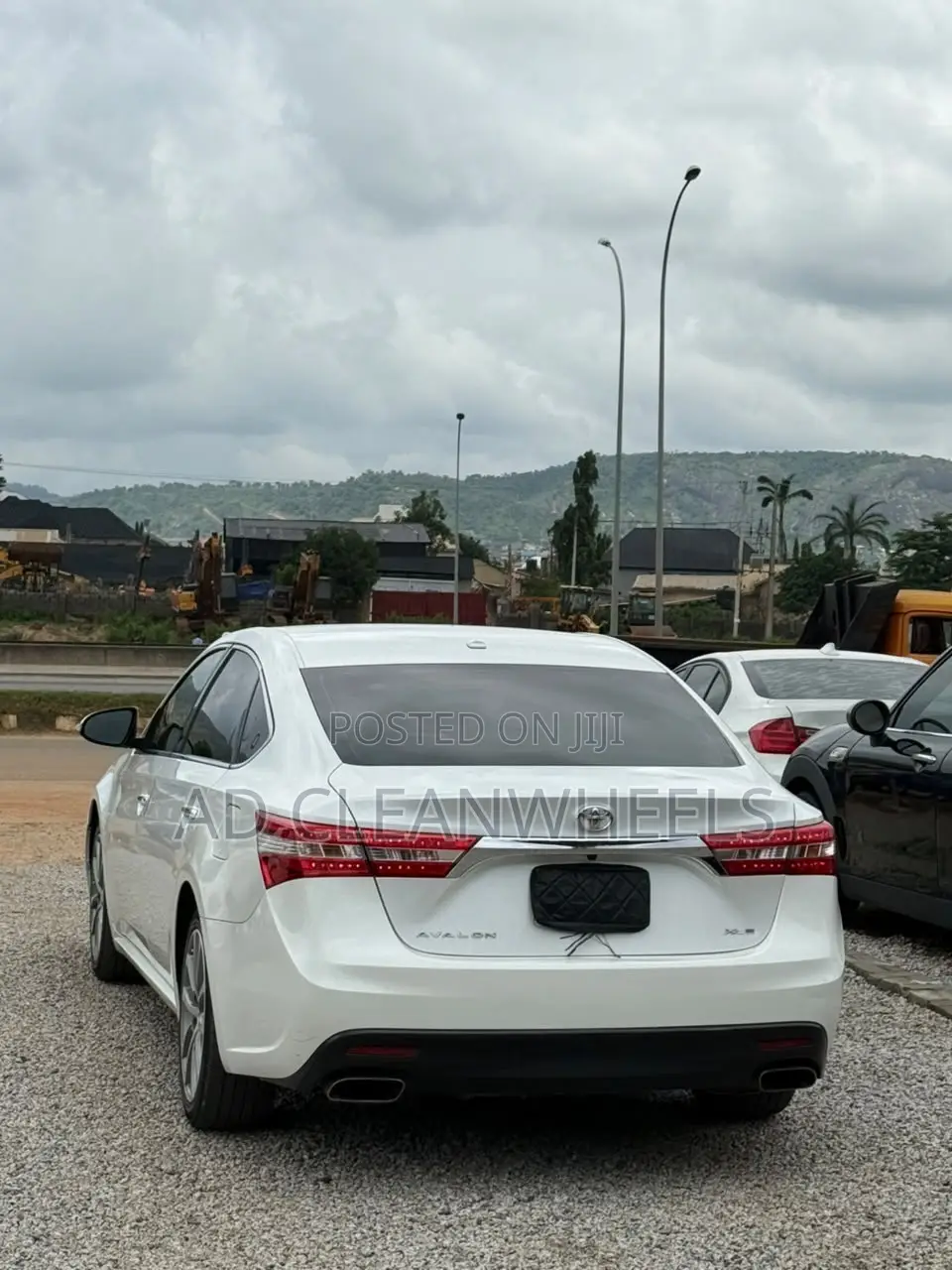 Toyota Avalon 2015 White