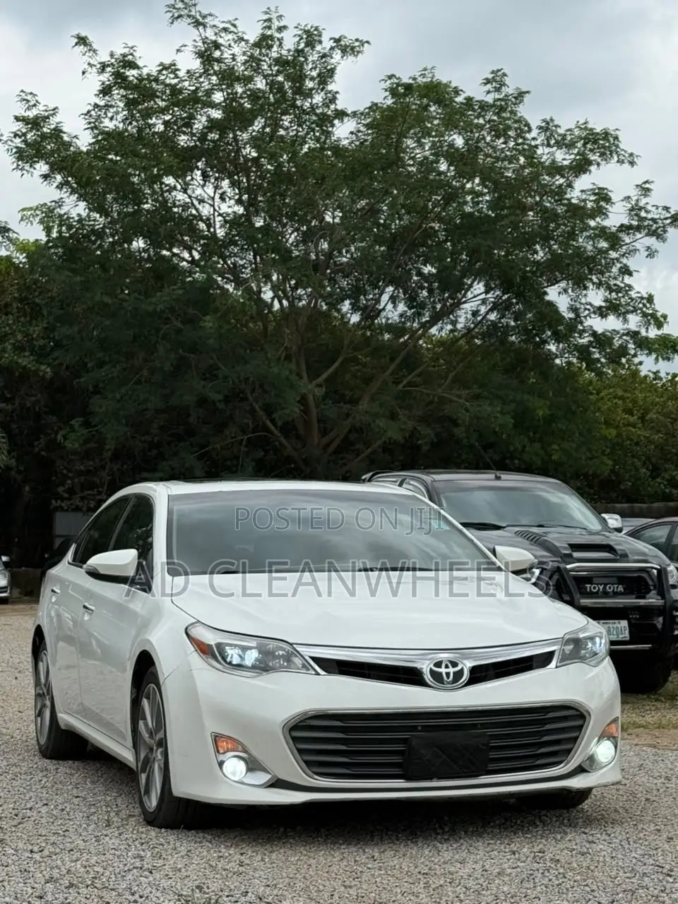 Toyota Avalon 2015 White