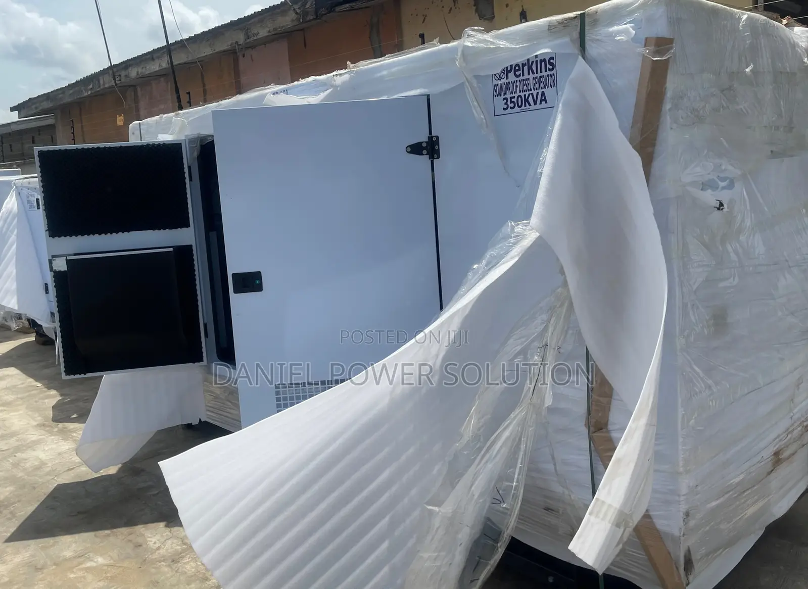 350kva Perkins Sp-350 Soundproof Diesel Generator