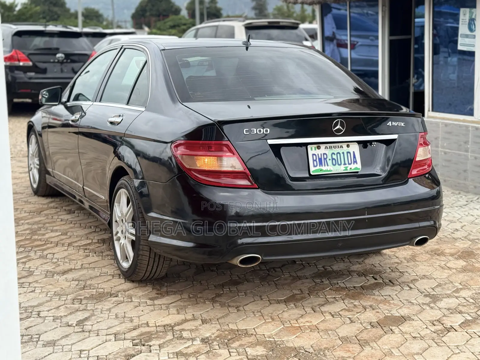 Mercedes-Benz C300 Sport 4Matic Sedan AWD (3.0L 6cyl 7A) 2011 Black