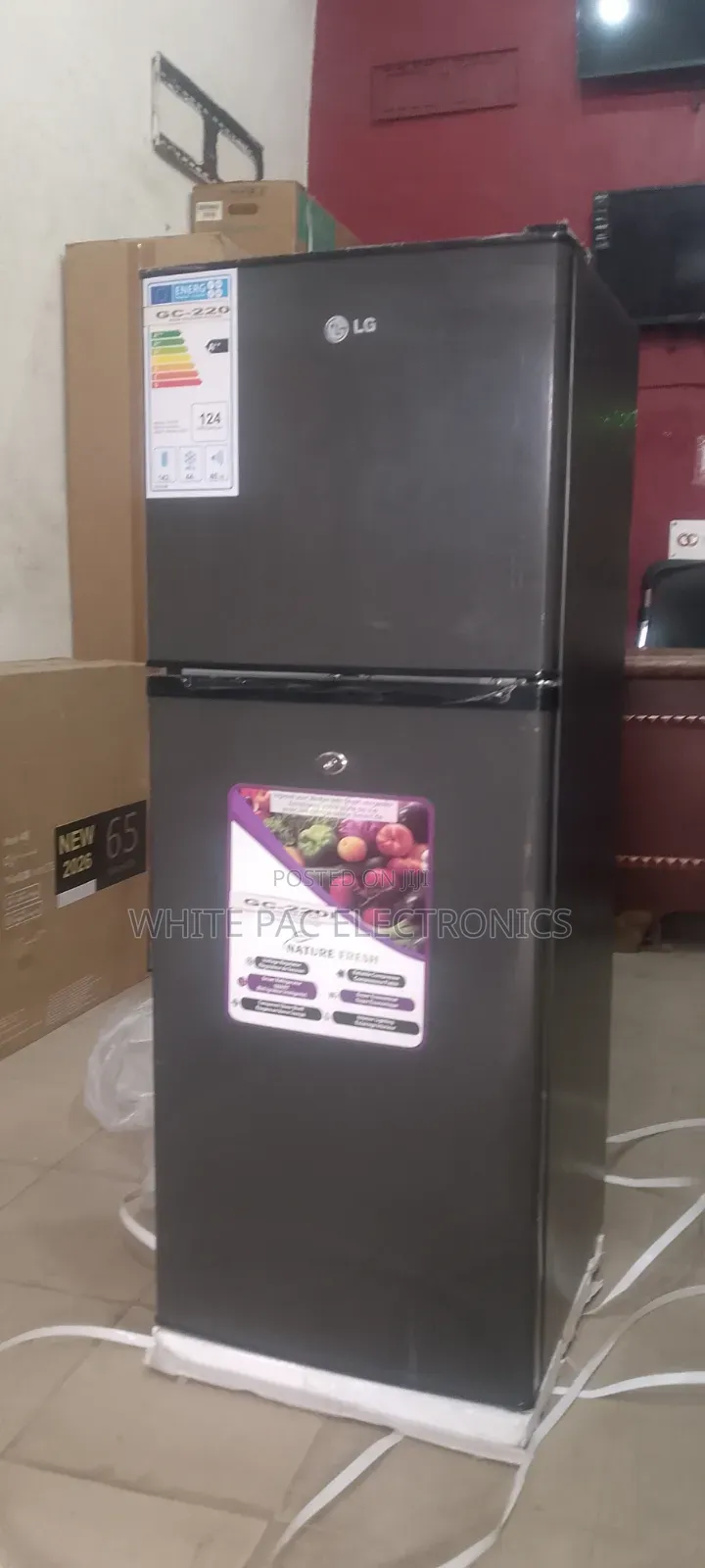 Brand New LG Double Door 195Litre ( Freezer >> Fridge ) 2 Yrs