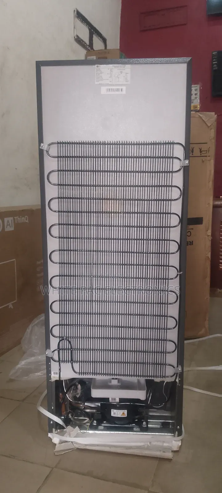 Brand New LG Double Door 195Litre ( Freezer >> Fridge ) 2 Yrs