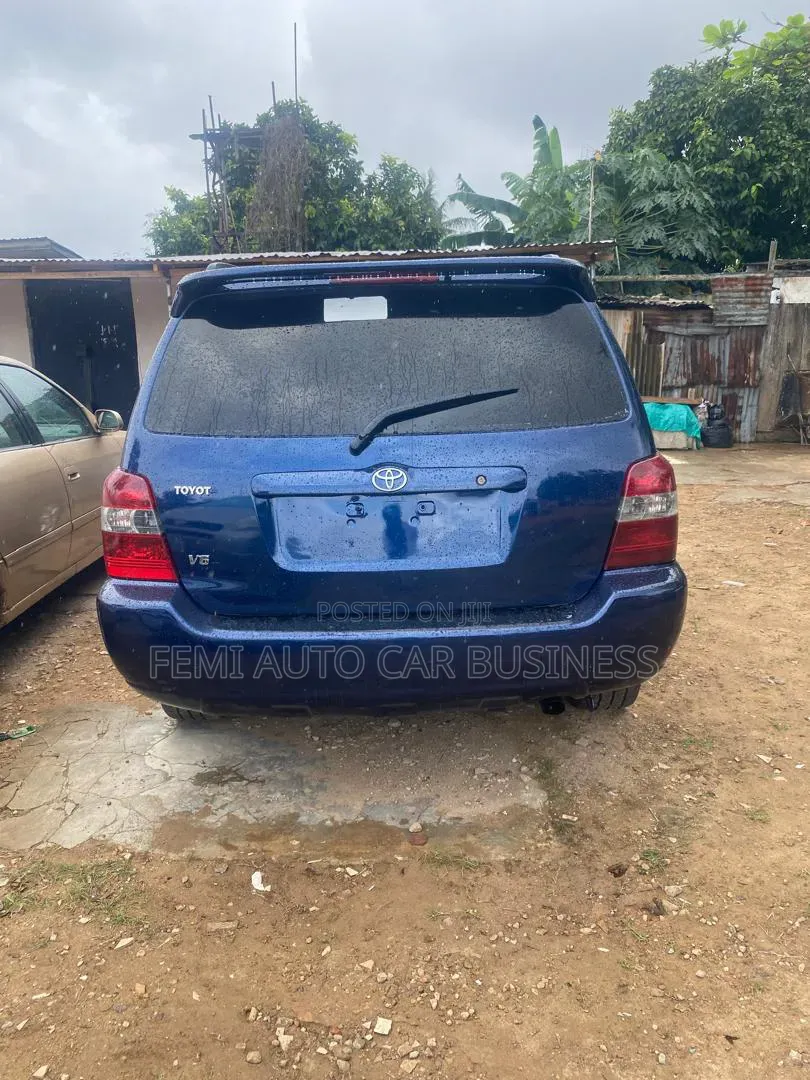 Toyota Highlander 2005 Blue