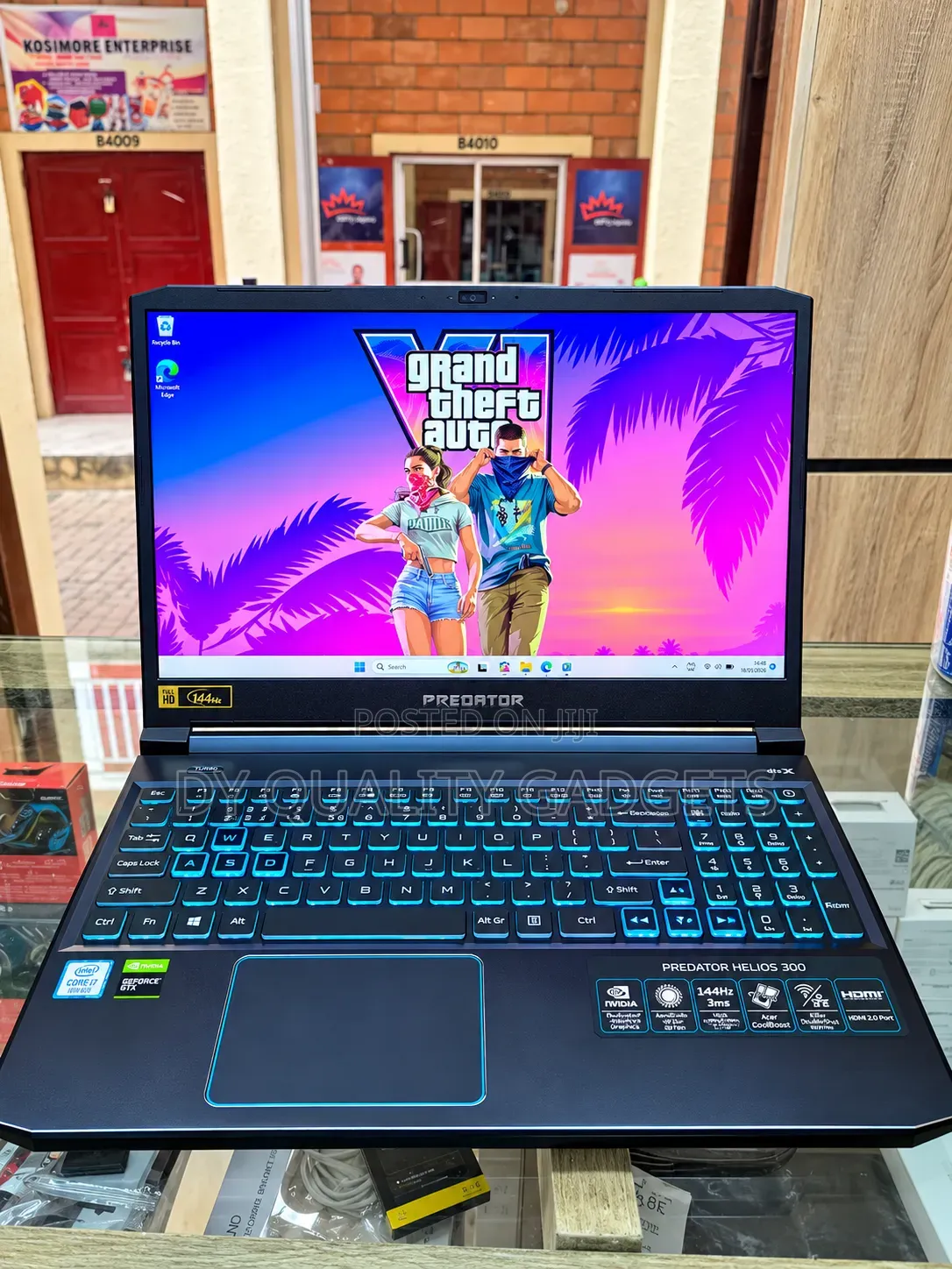 Laptop Acer Predator Helios 300 24GB Intel Core i7 SSD 512GB