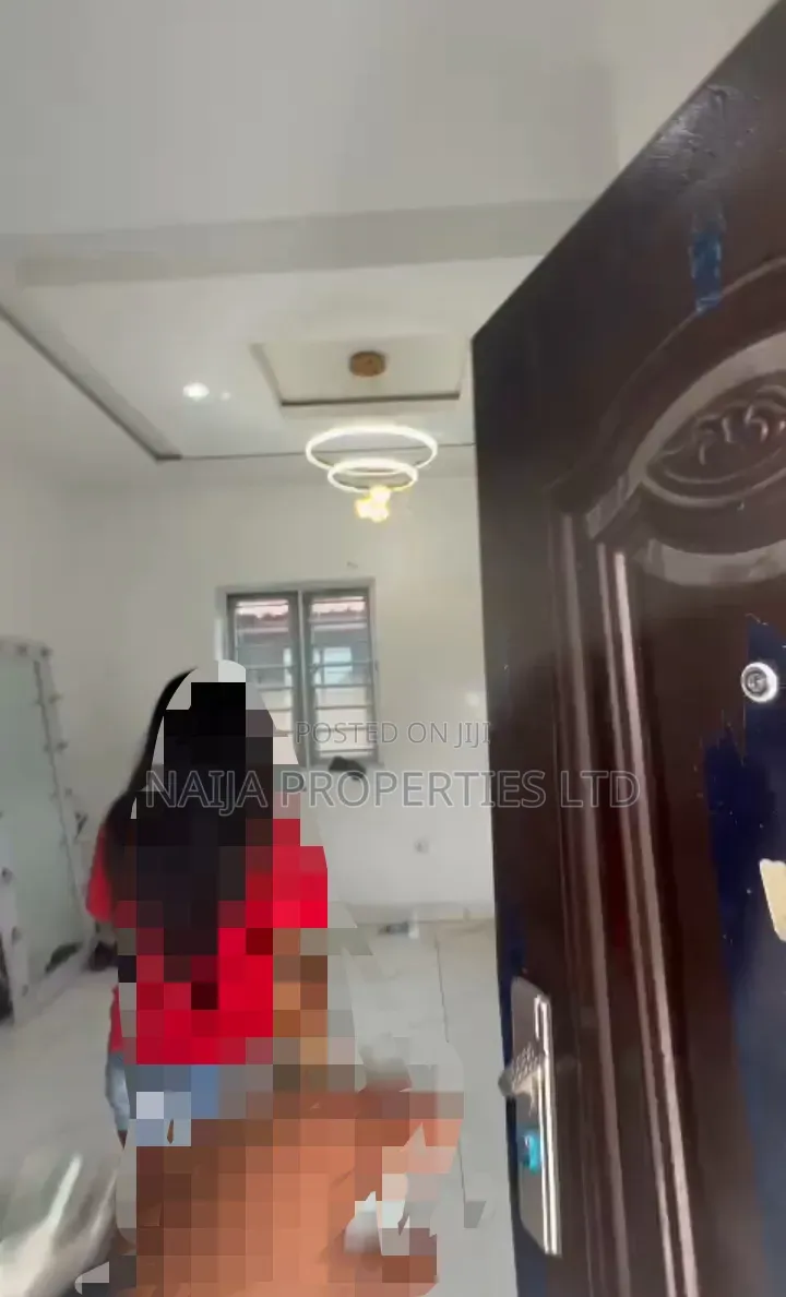 Mini Flat in Badore for rent