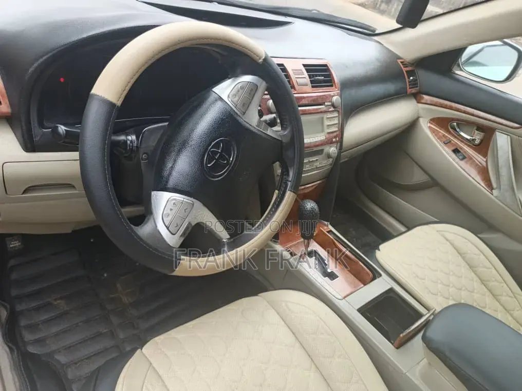 Toyota Camry 2008 Gray