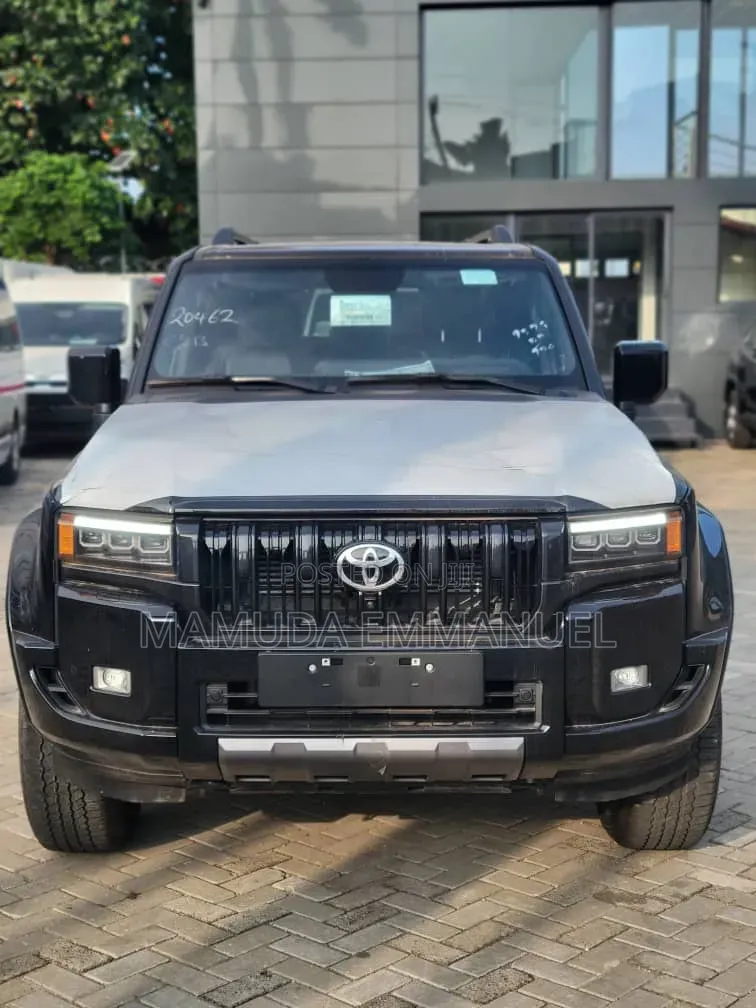 New Toyota Land Cruiser Prado 2.8 2025 Black