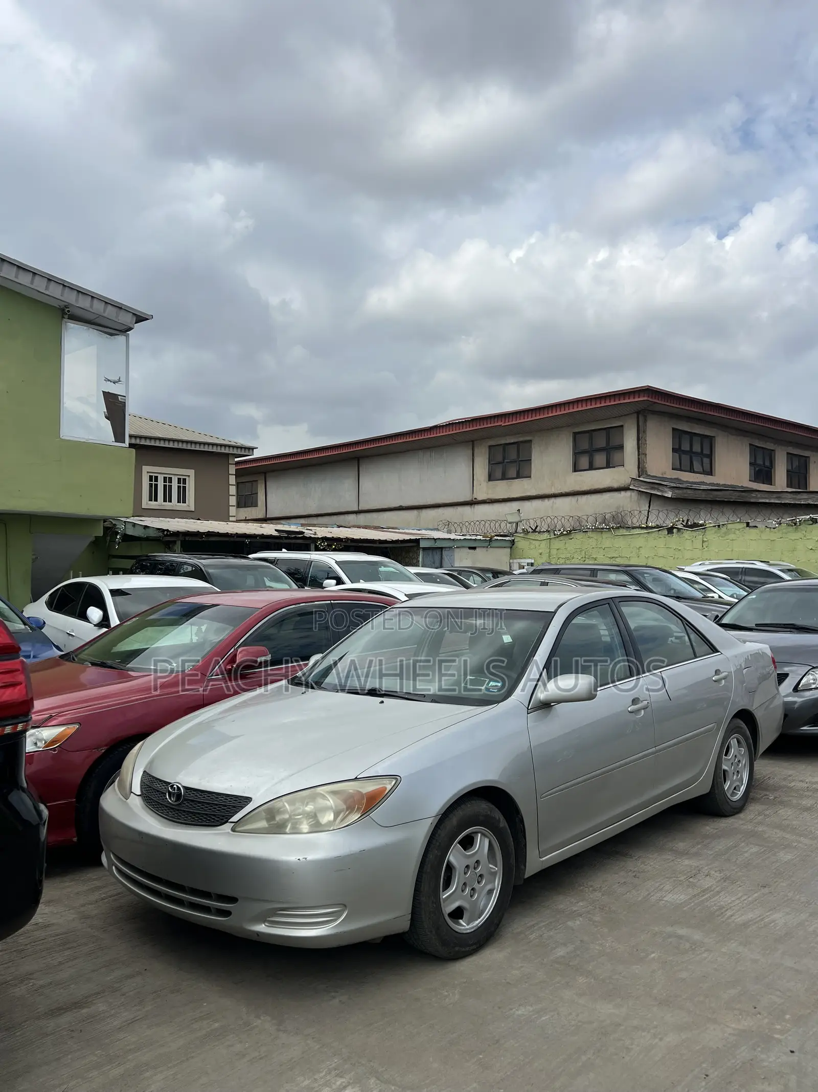 Toyota Camry LE V6 4dr Sedan (3.0L 6cyl 4A) 2002 Silver