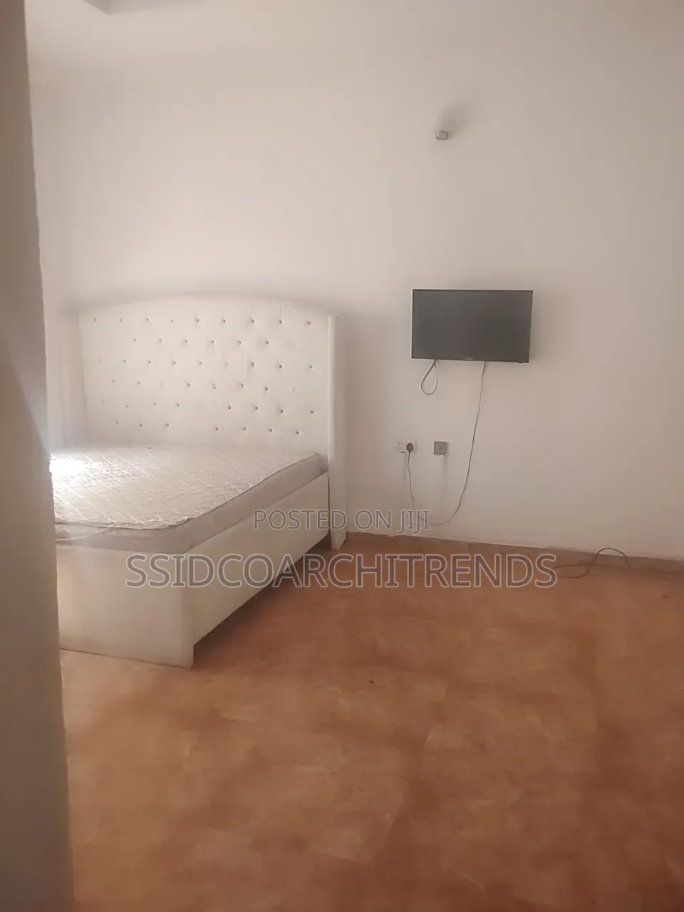 1bdrm Apartment in Call To Access, Ologolo for rent