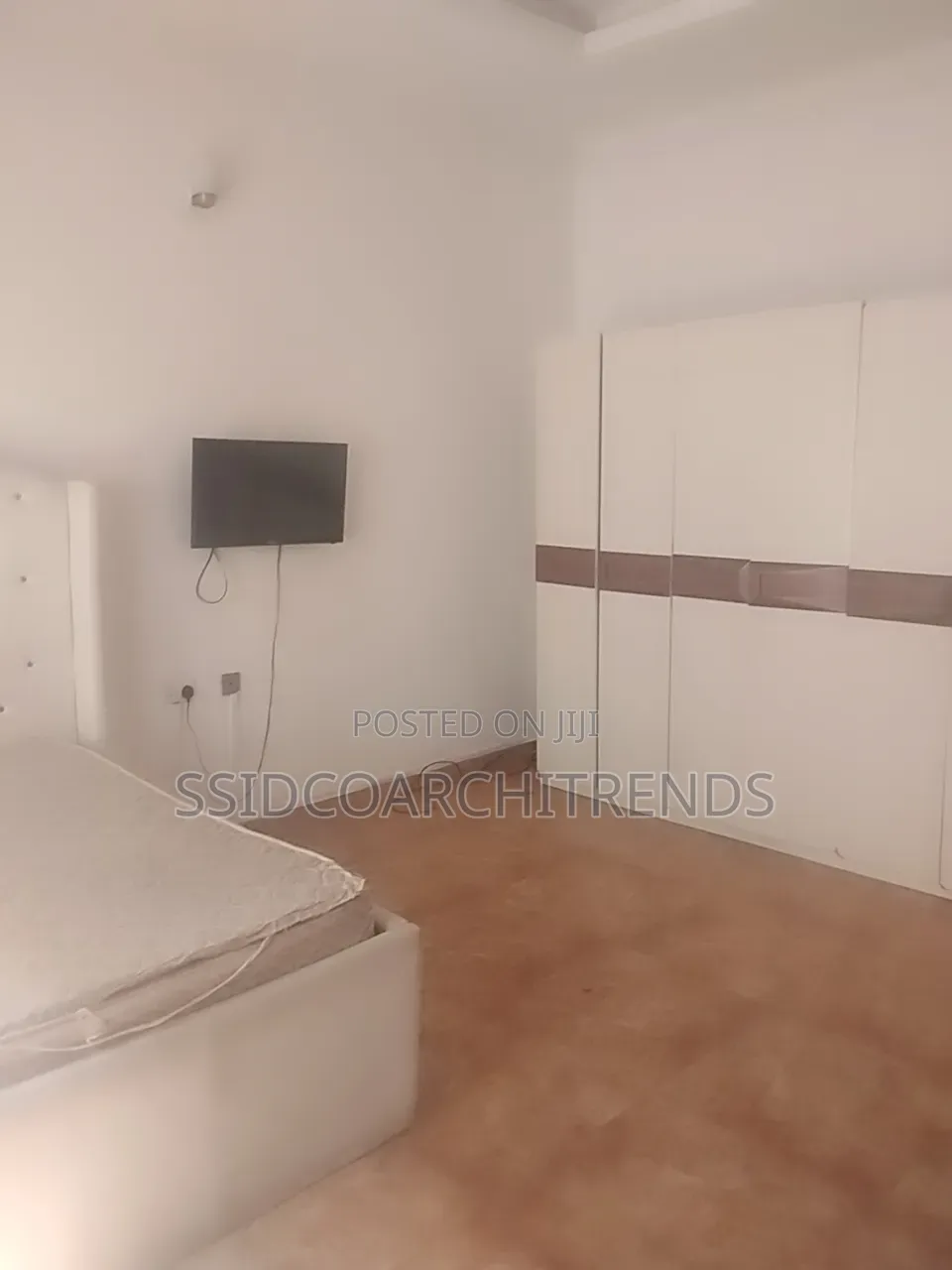 1bdrm Apartment in Call To Access, Ologolo for rent