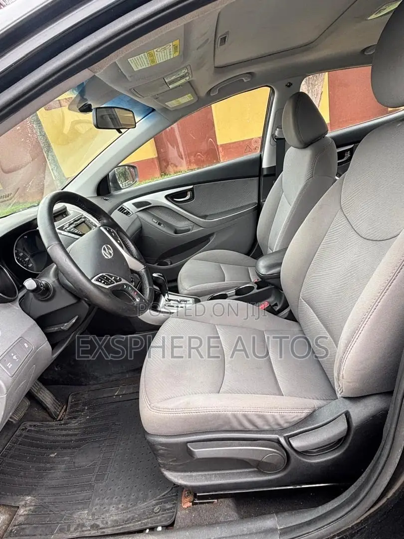 Hyundai Elantra 2011 Black
