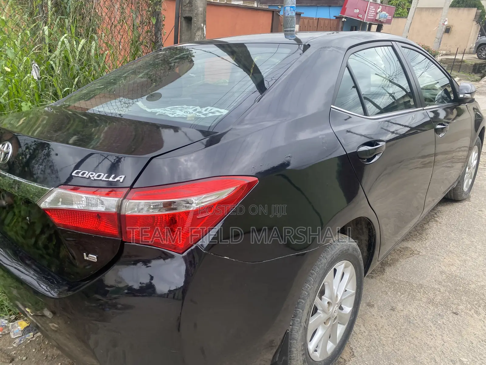 Toyota Corolla LE 4dr Sedan (1.8L 4cyl CVT) 2015 Black