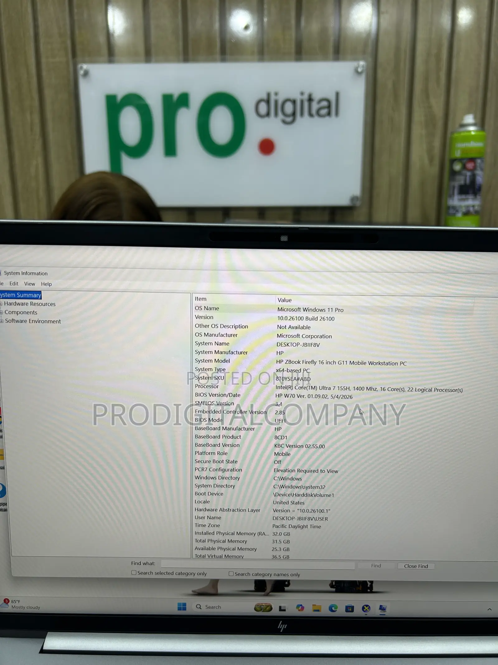 Laptop HP ZBook Firefly 16 G10 32GB Intel Core Ultra 7 SSD 1T
