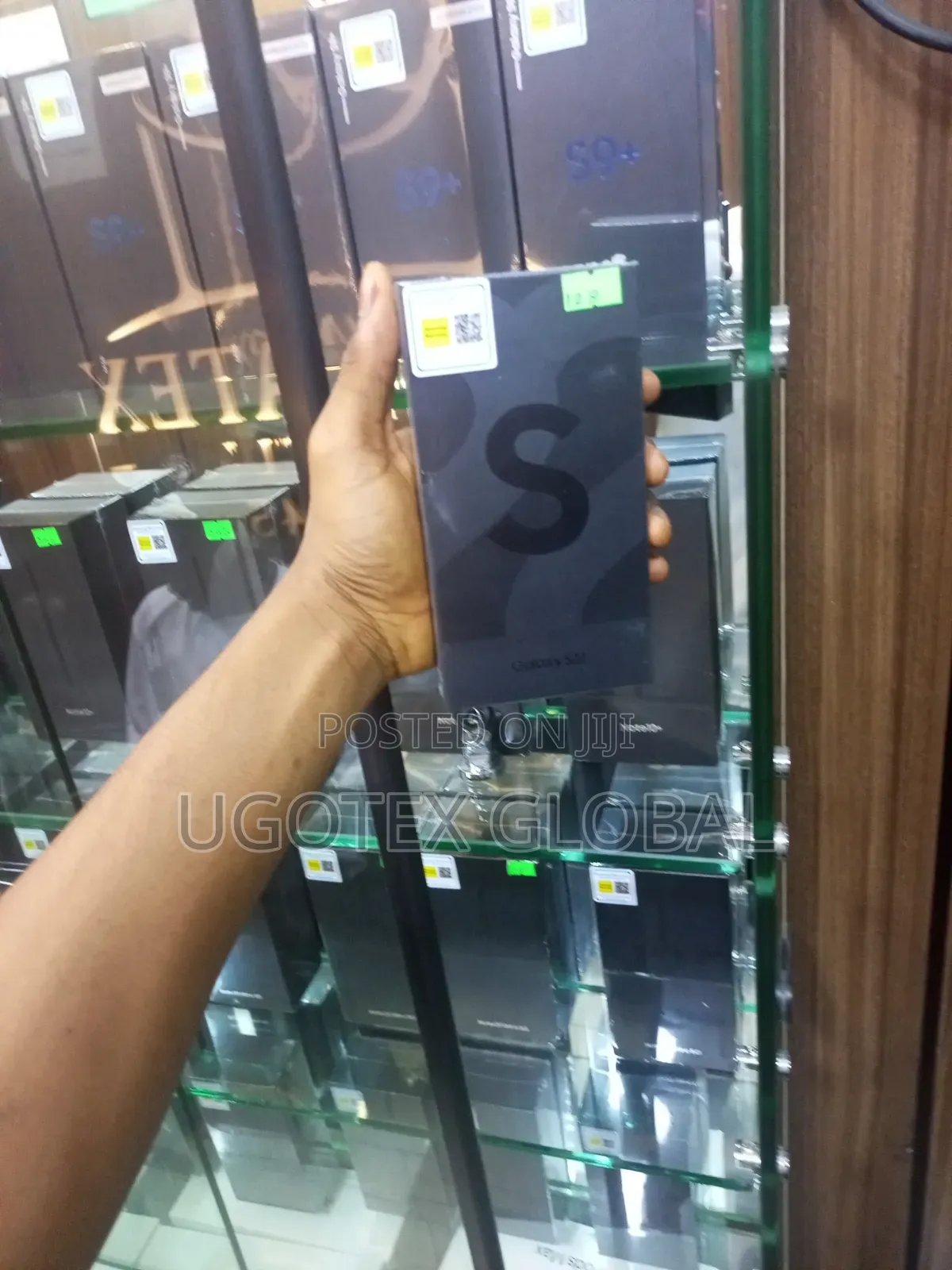 New Samsung Galaxy S22 5G 128 GB Black