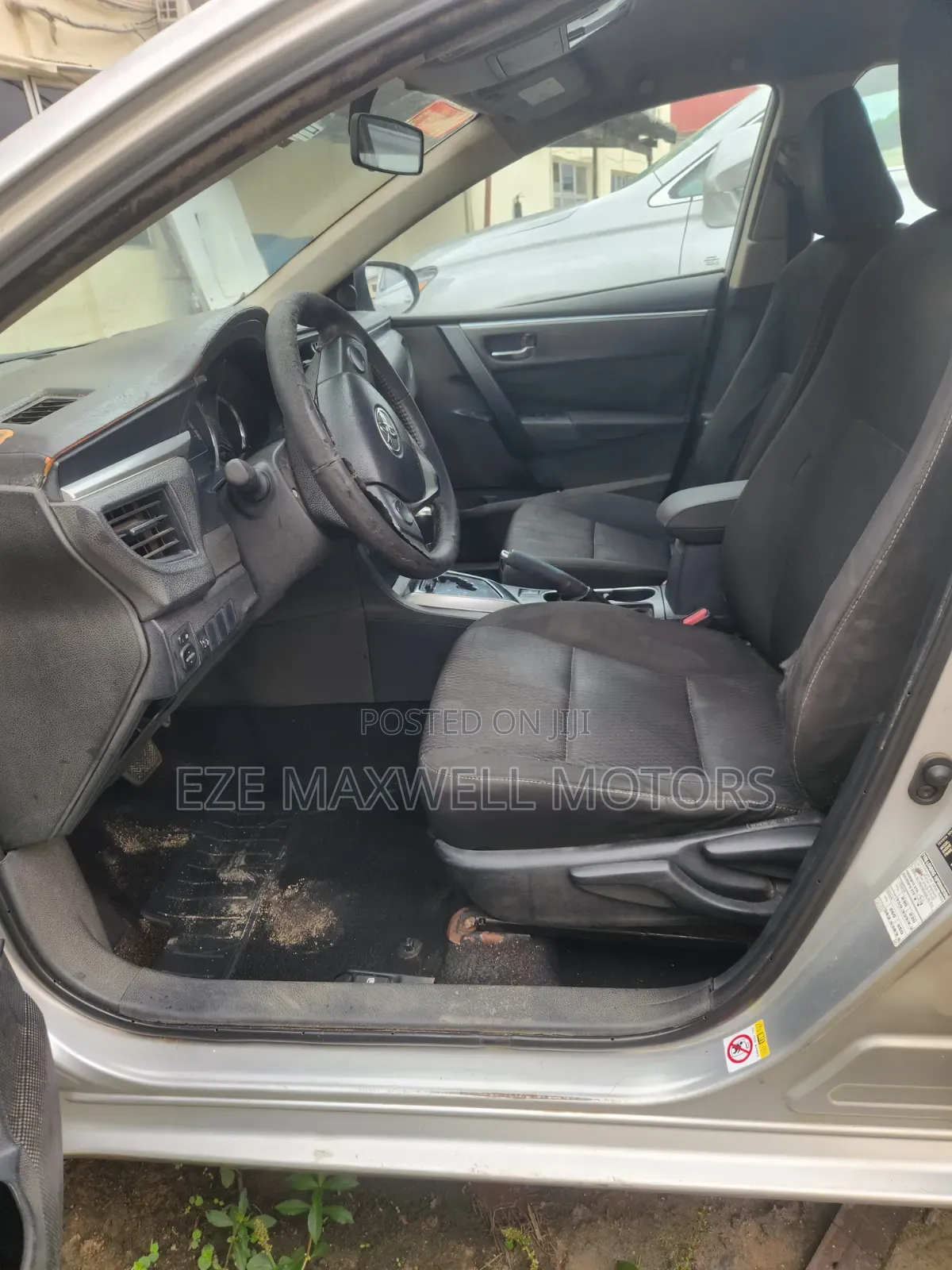 Toyota Corolla 2015 Silver