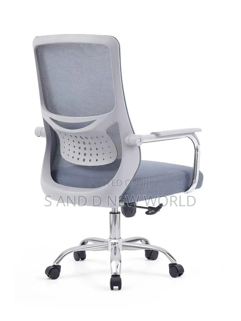 Swivel Mess Chair