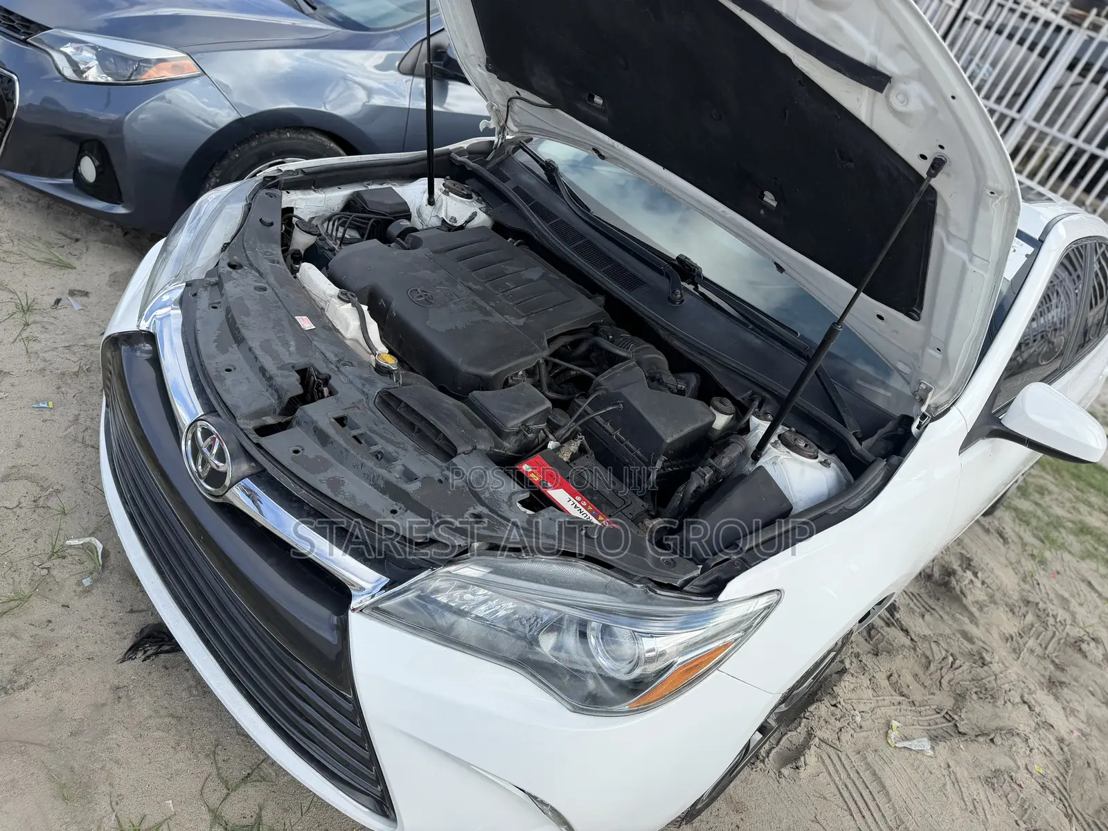 Toyota Camry 2016 White