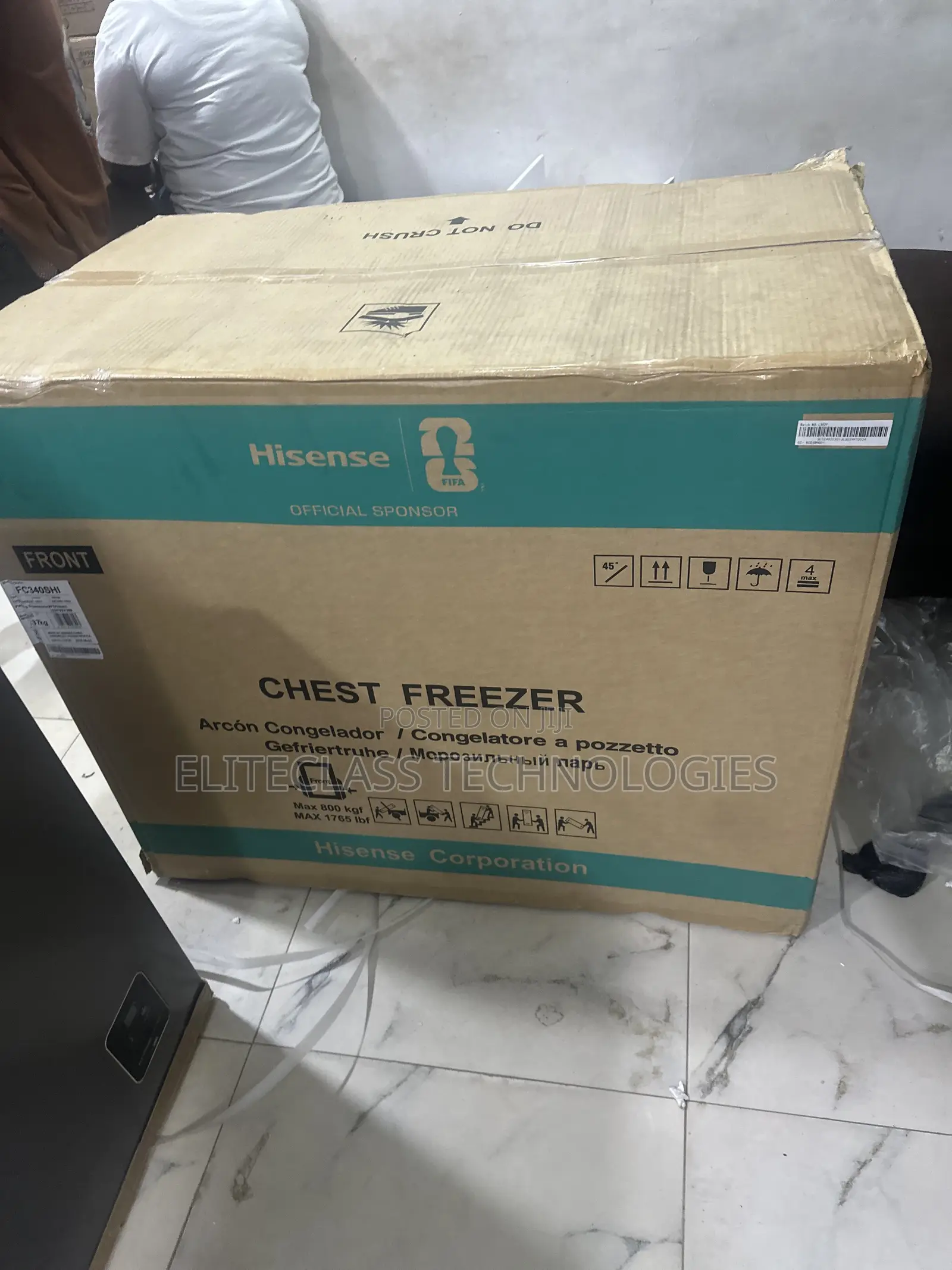 Hisense FC340SHI Large Capacity Chest Freezer