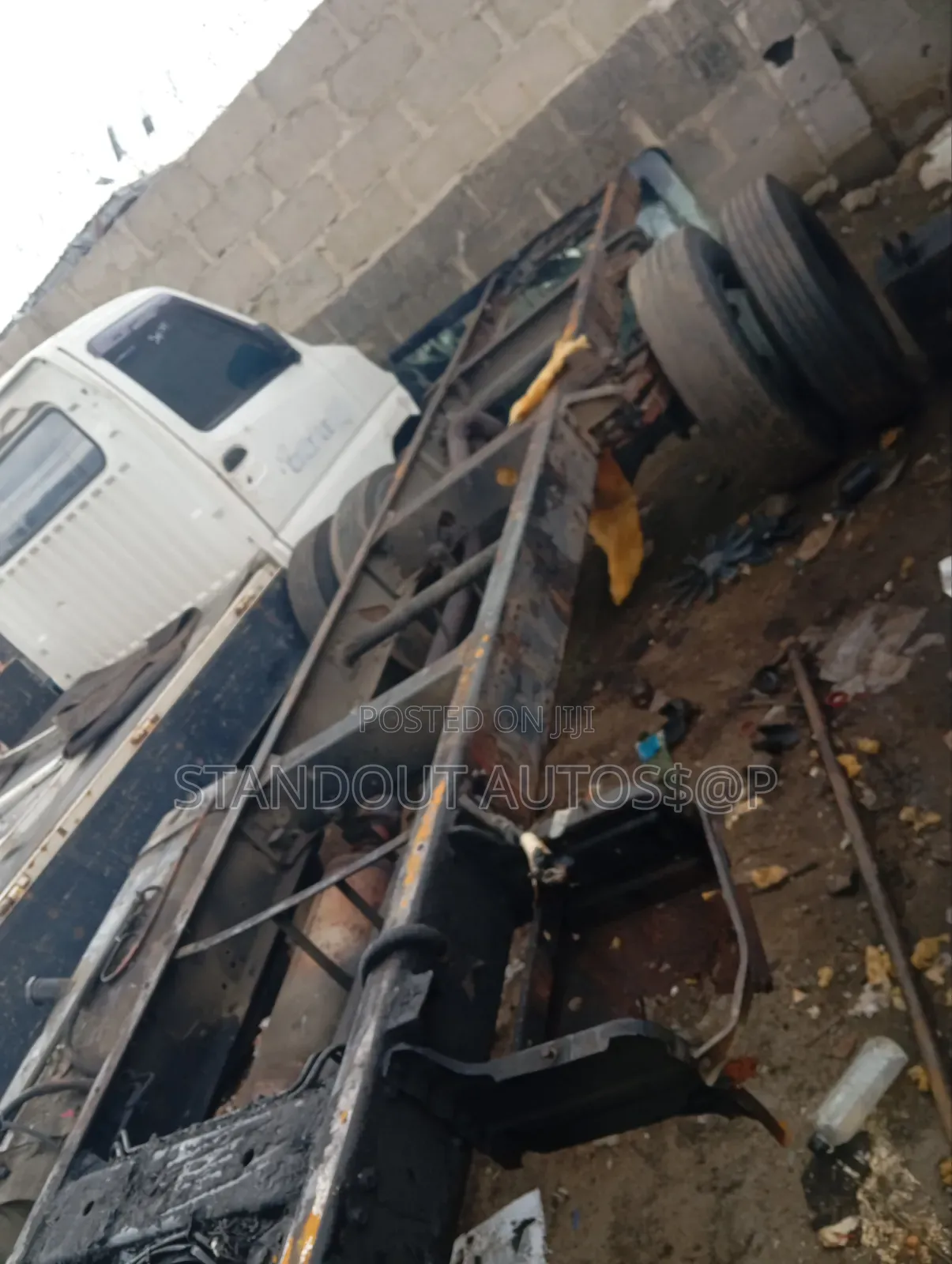 Mitsubishi Canter Long Chassis