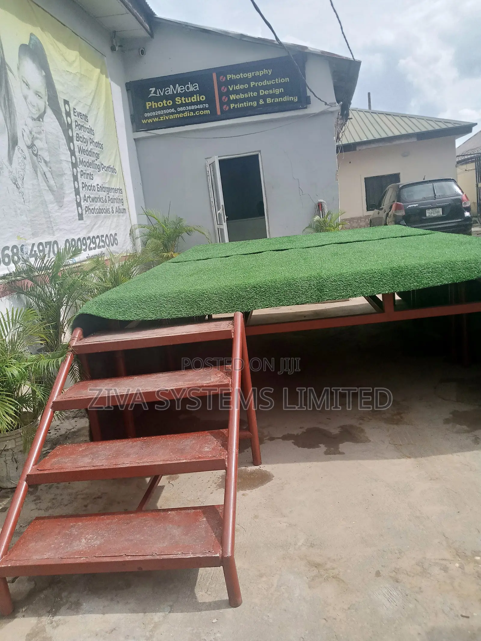 Stage for Rent in Abuja for Weddings, Concerts Corporate Events