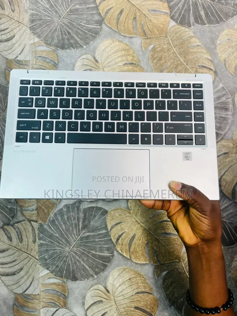 Laptop HP EliteBook 1040 G8 16GB Intel Core i7 SSD 512GB