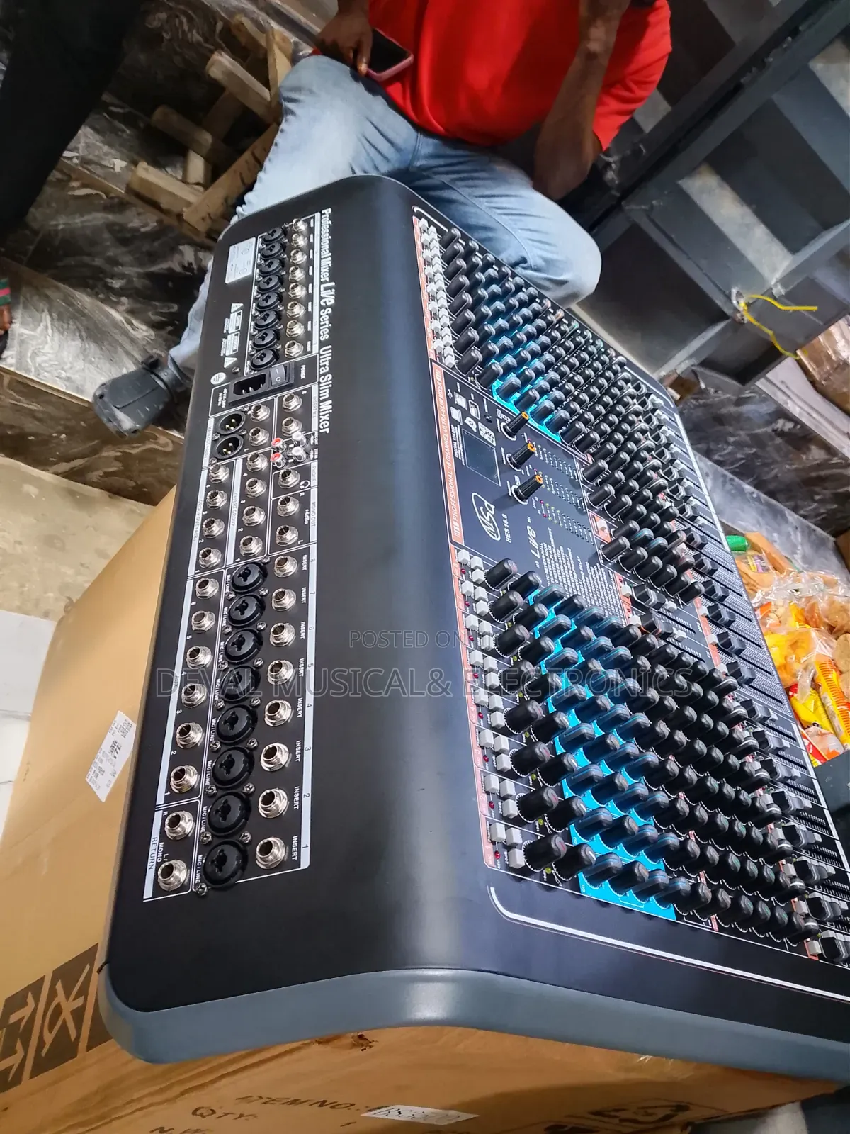 MSD 16channels Semi-Digital Mixer