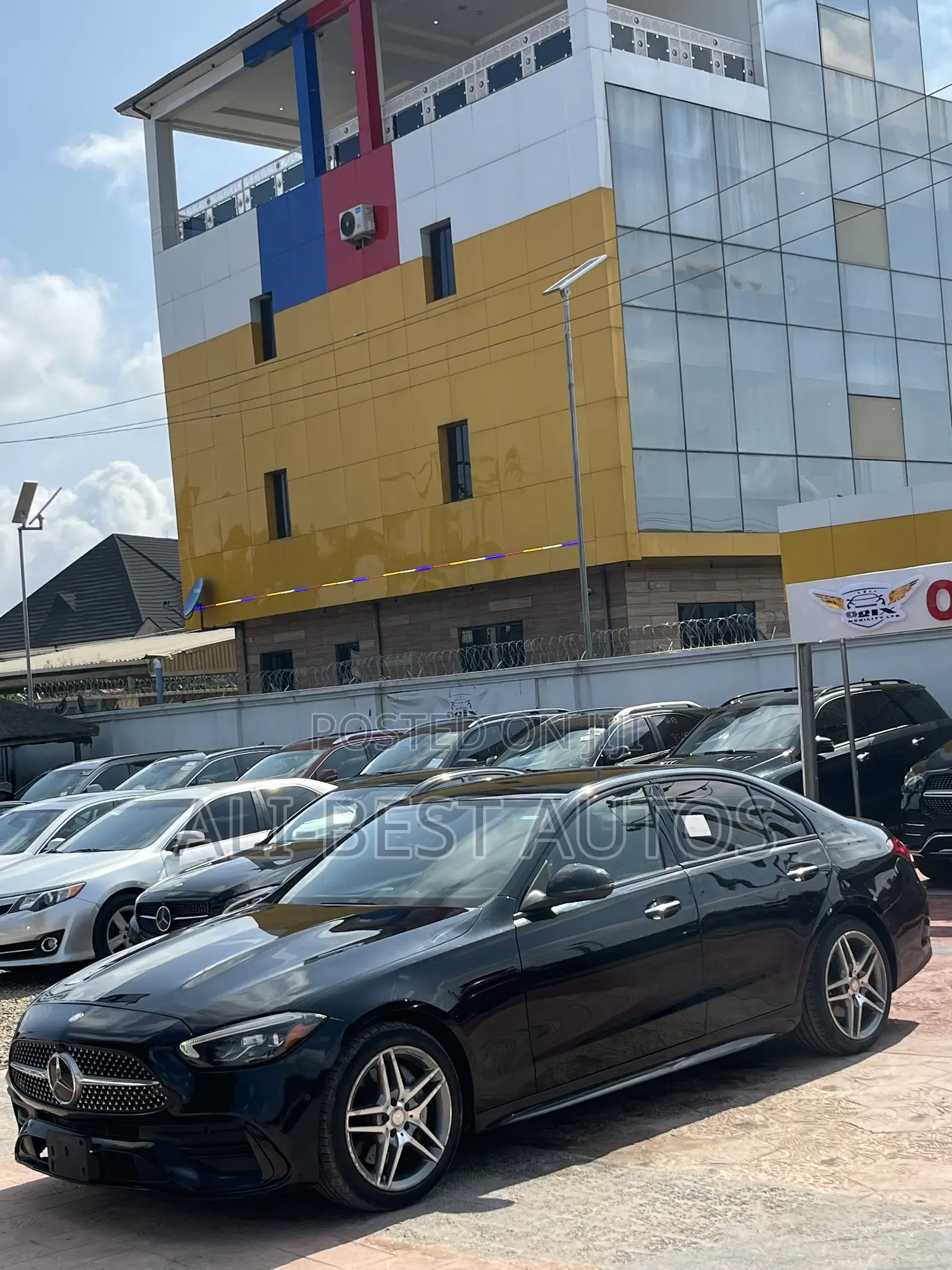 Mercedes-Benz C300 2024 Black
