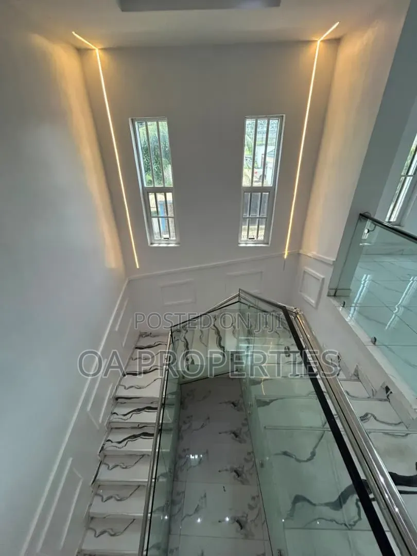 4bdrm Duplex in Carlton Gate Estate, for rent