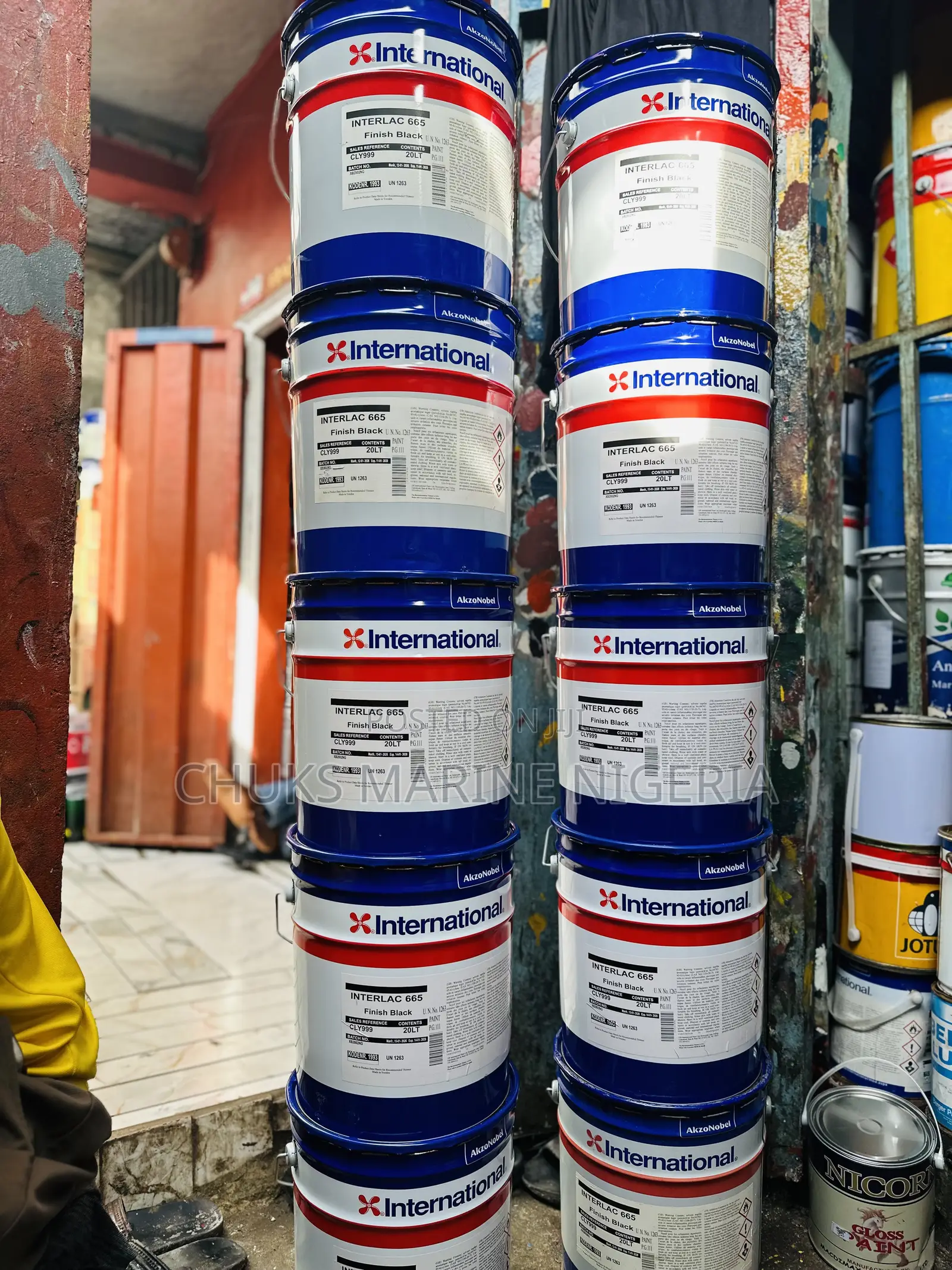 International Interprime198 Red Finish Marine Paint