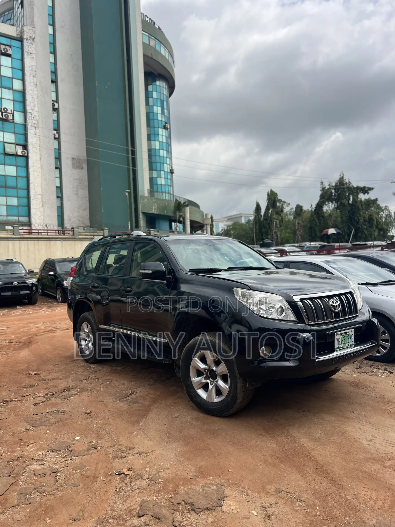 Toyota Land Cruiser Prado 4.0 Petrol TX-L 2012 Black