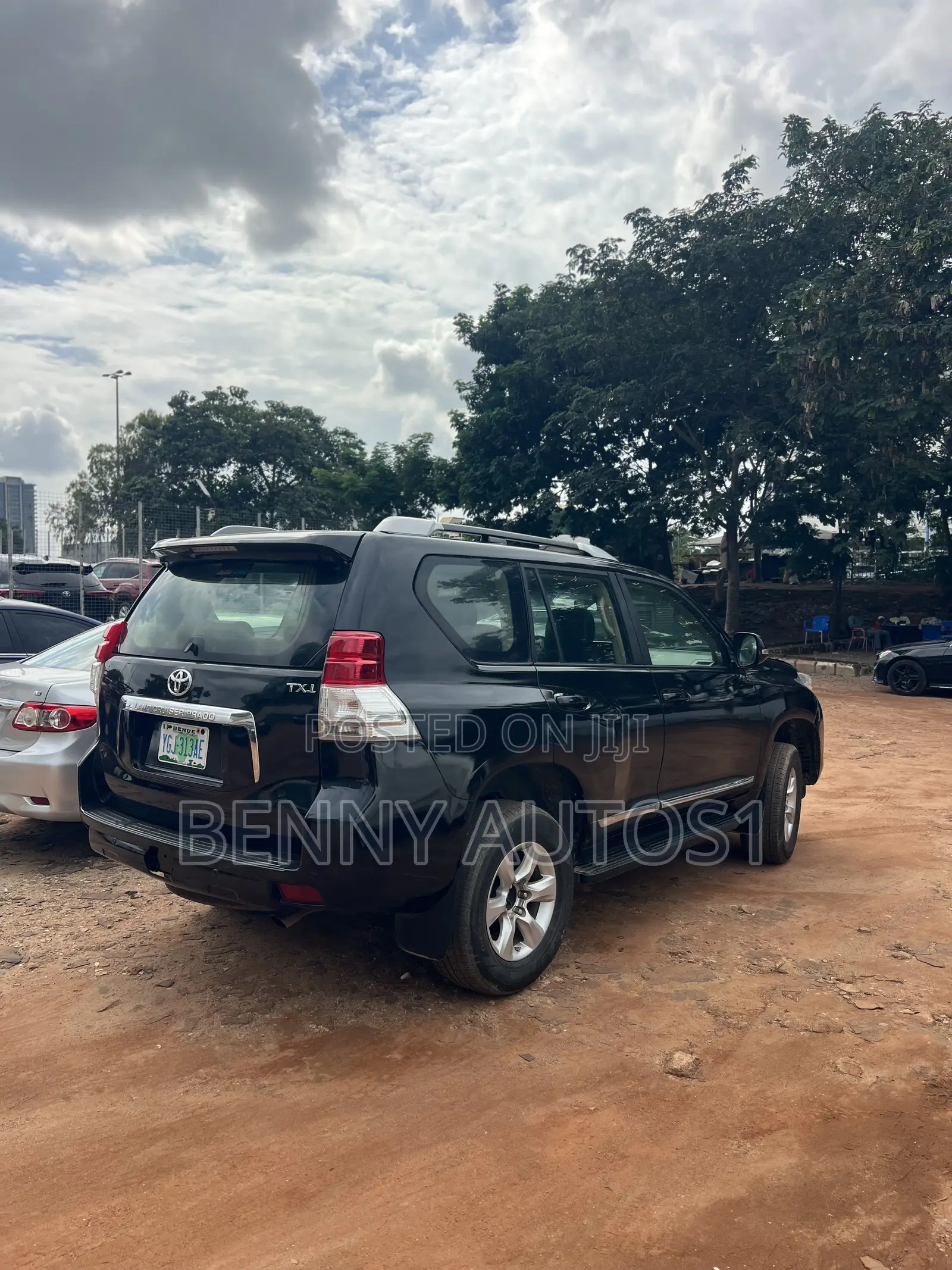 Toyota Land Cruiser Prado 4.0 Petrol TX-L 2012 Black